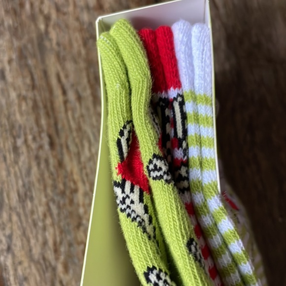 Grinch Socks 3 - Picture 5 of 5